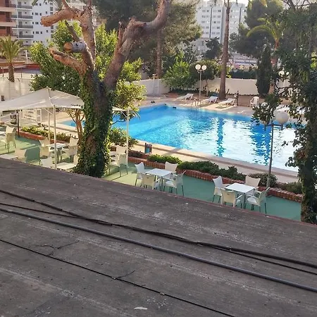 Lägenhetshotell Apartahotel Bermudas Benidorm 2*