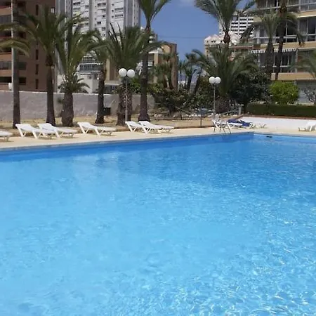 Apartahotel Bermudas Benidorm 2*