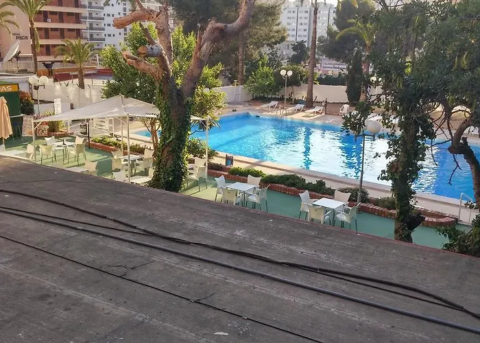 Апарт-отель Apartahotel Bermudas Benidorm 2*